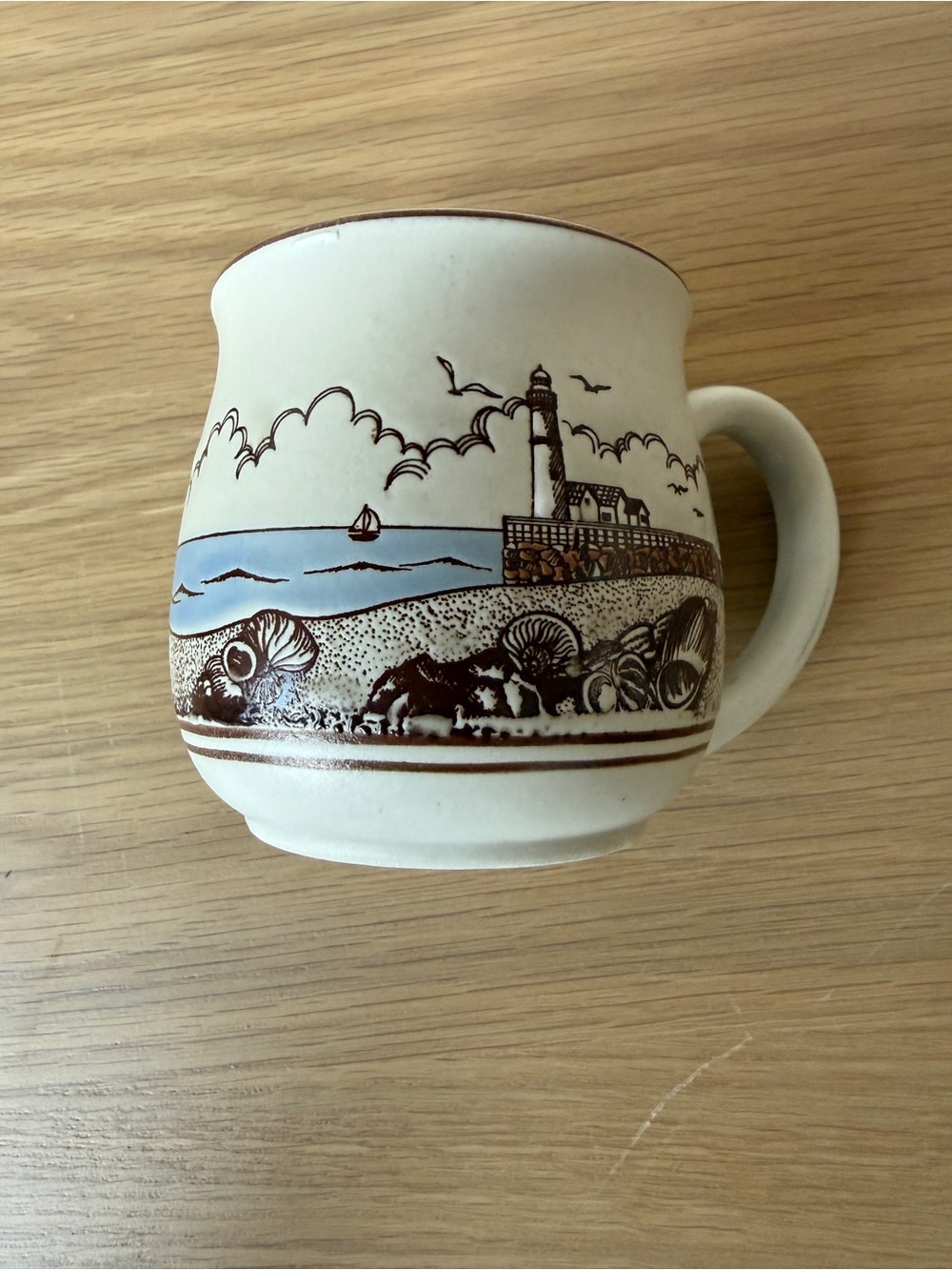 Vintage Nautical Lighthouse Coffee Mug Cup - Stoneware Beach Scene Cream & Brow - Picture 11 of 11
